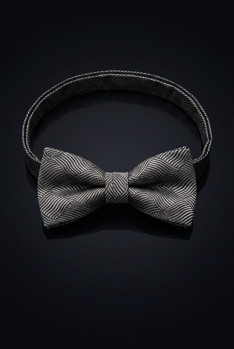 Self-Tie Bow Tie - Black And Silver Wavy Lines - front