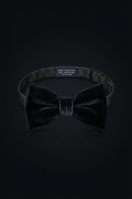 Self-Tie Bow Tie - Black Dotted - front
