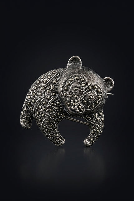 Brooch - Silver bear - front