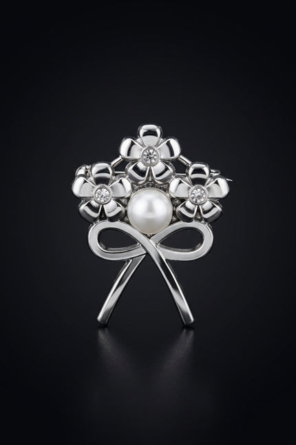 Brooch - Silver three flowers and a bow - front