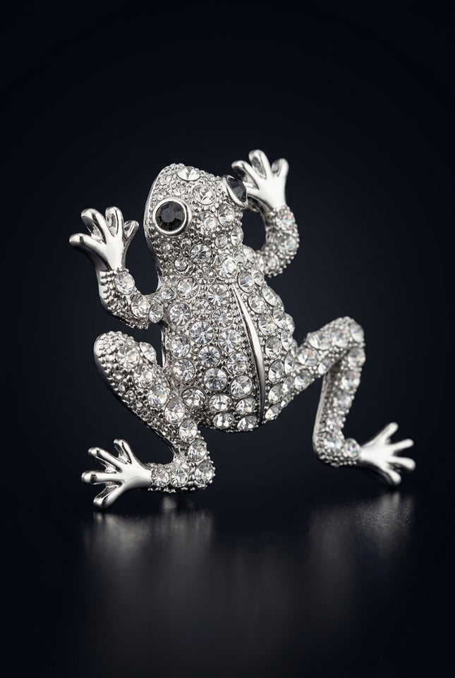 Brooch - Silver frog-shaped - angle