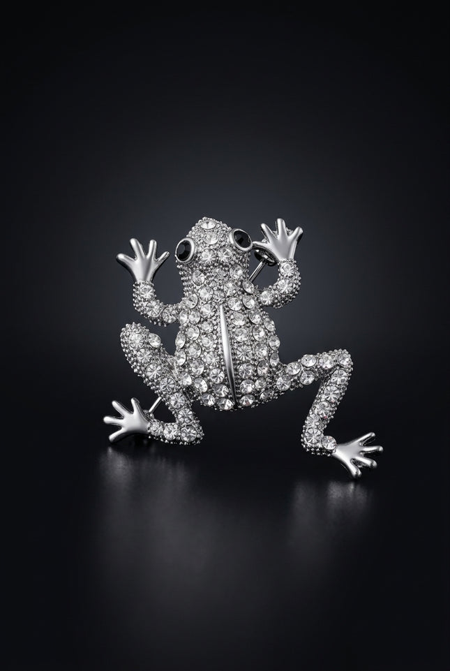 Brooch - Silver frog-shaped - front