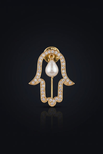 Brooch - Gold hamsa hand with pearl - front