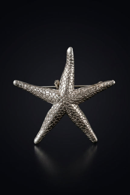 Brooch - Silver starfish - front