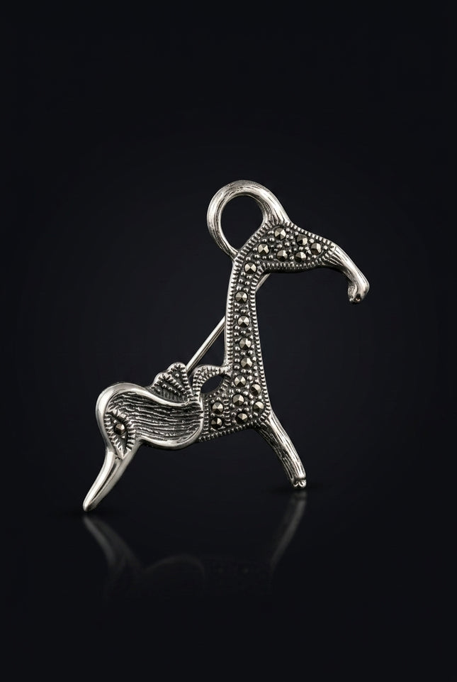 Brooch - Silver stylized deer - angle