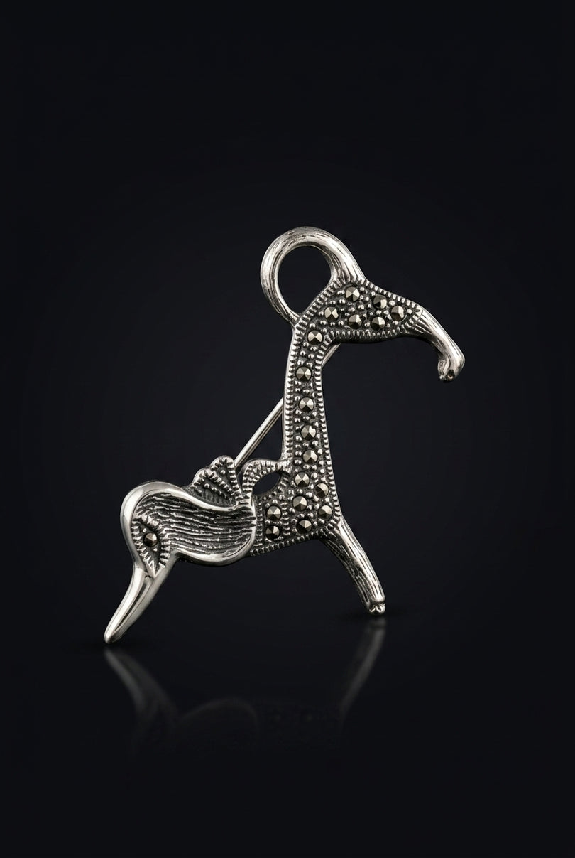 Brooch - Silver stylized deer - angle