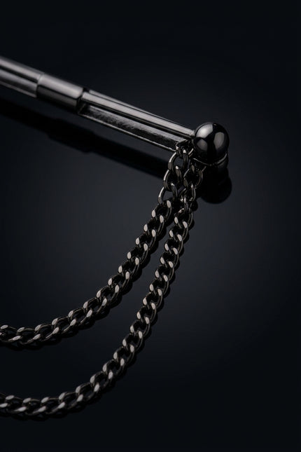 Collar Bar - Dark Metallic straight bar with double chain - detail