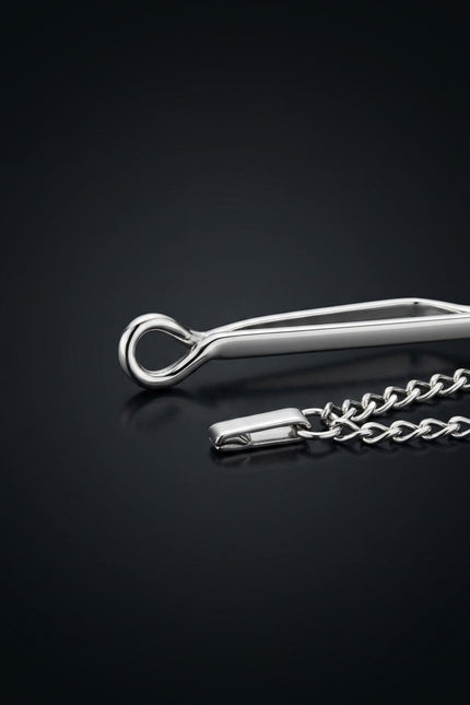 Collar Bar - Silver slim bar with looped ends - detail