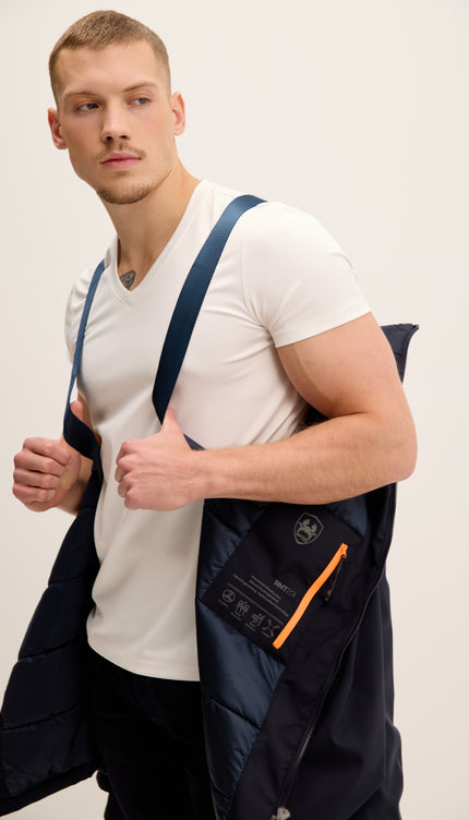 Gemütlicher, nahtloser Wintermantel – Marineblau