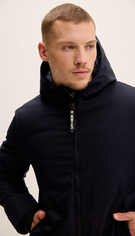 Gemütlicher, nahtloser Wintermantel – Marineblau