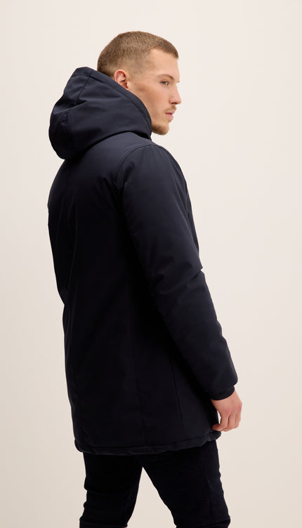 Gemütlicher, nahtloser Wintermantel – Marineblau