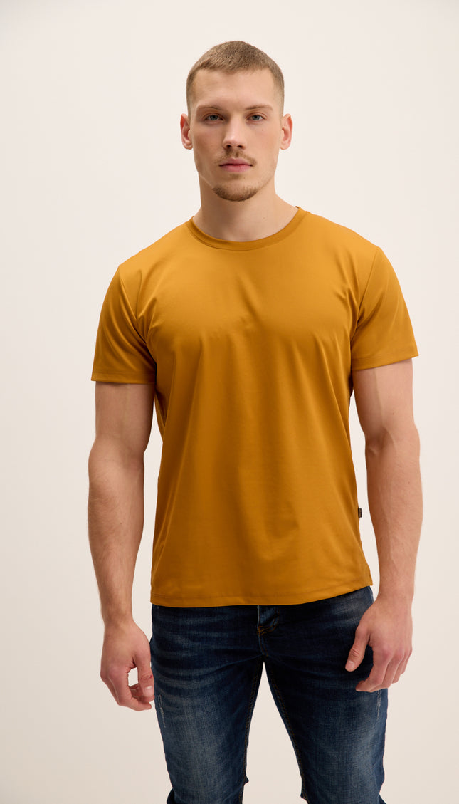 T-shirt à col rond Luxurious Glow - Moutarde
