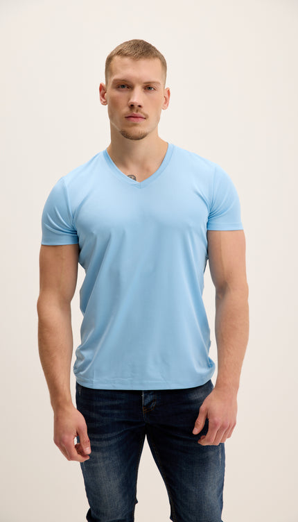 T-shirt à manches ajustées et col en V - Bleu