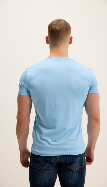 T-shirt à manches ajustées et col en V - Bleu