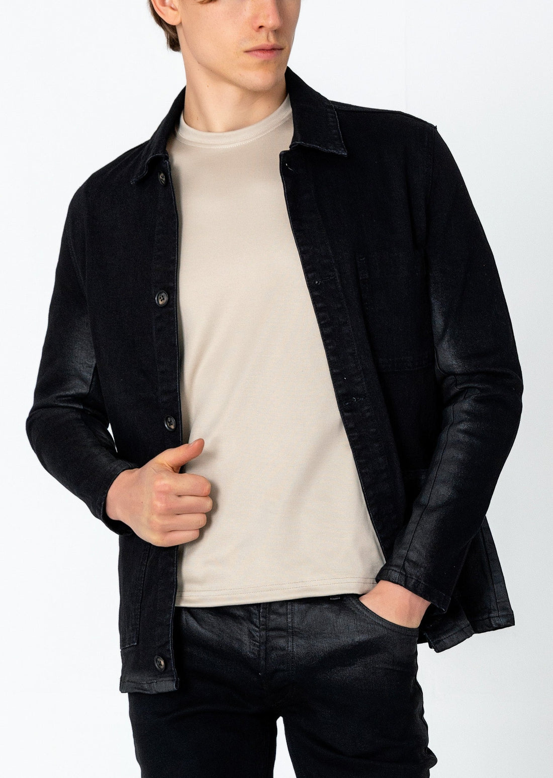 Patch Pocket Fitted Waxed Denim Jacket - Black
