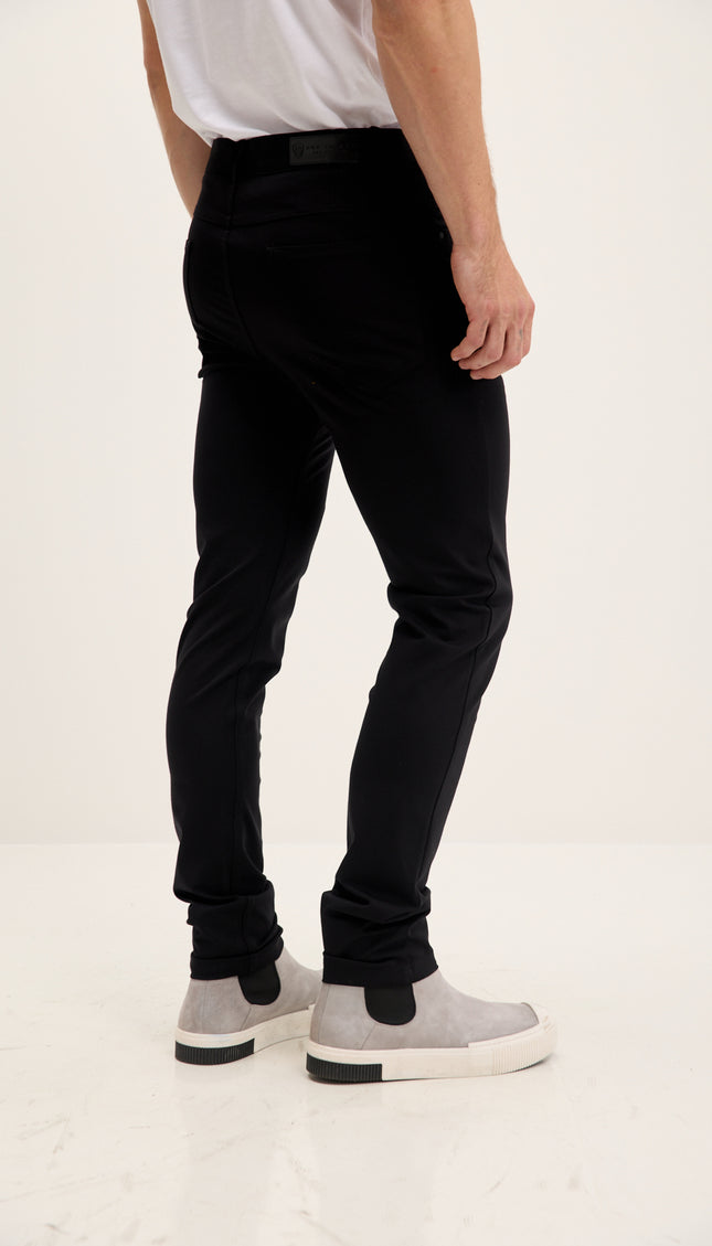 Lightweight Fitted Casual Pants - Black