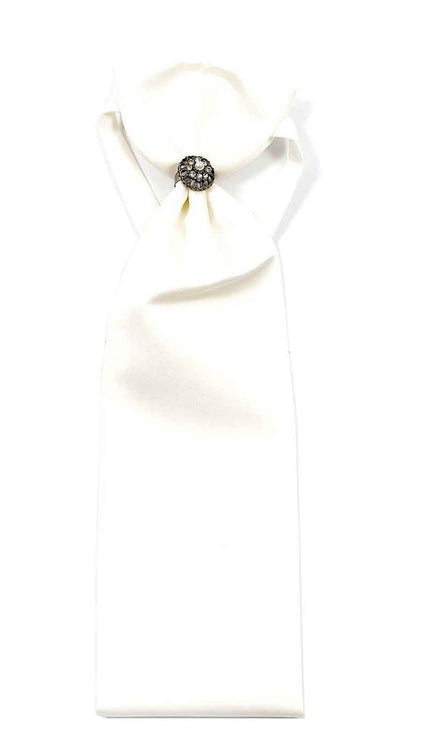 Ascot Tie With Jewel Ring - White - Ron Tomson