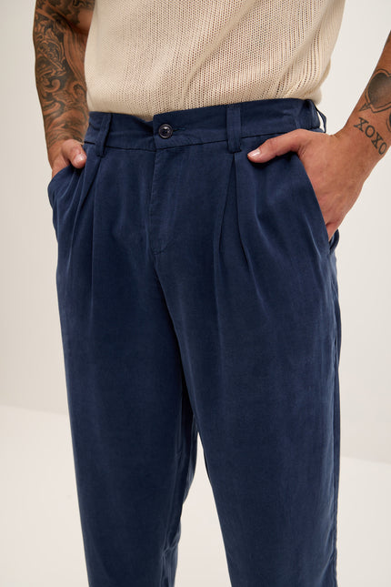 Breezy Relaxed Pleated Trousers - Navy - Ron Tomson