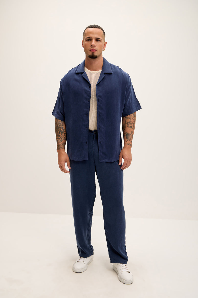 Breezy Relaxed Pleated Trousers - Navy - Ron Tomson