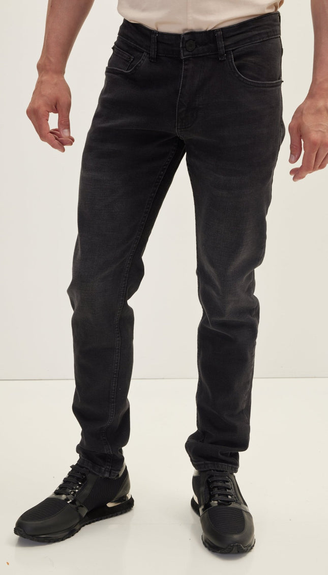 Classic Slim Fit Jean - Black - Ron Tomson