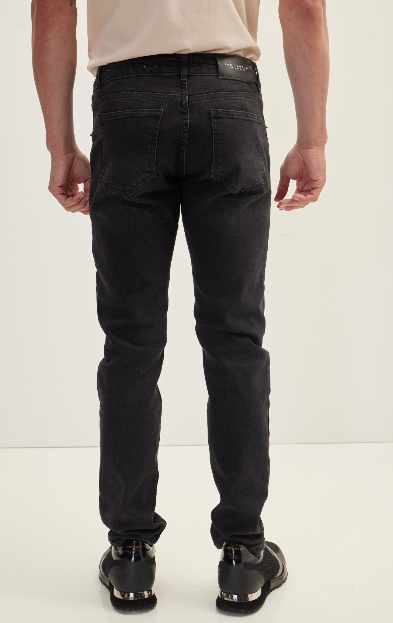 Classic Slim Fit Jean - Black - Ron Tomson