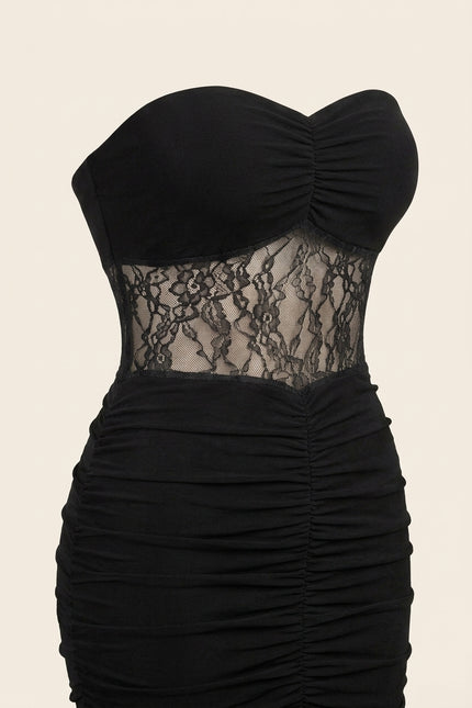 Scrunchy and Lace Dress - Black - Detail