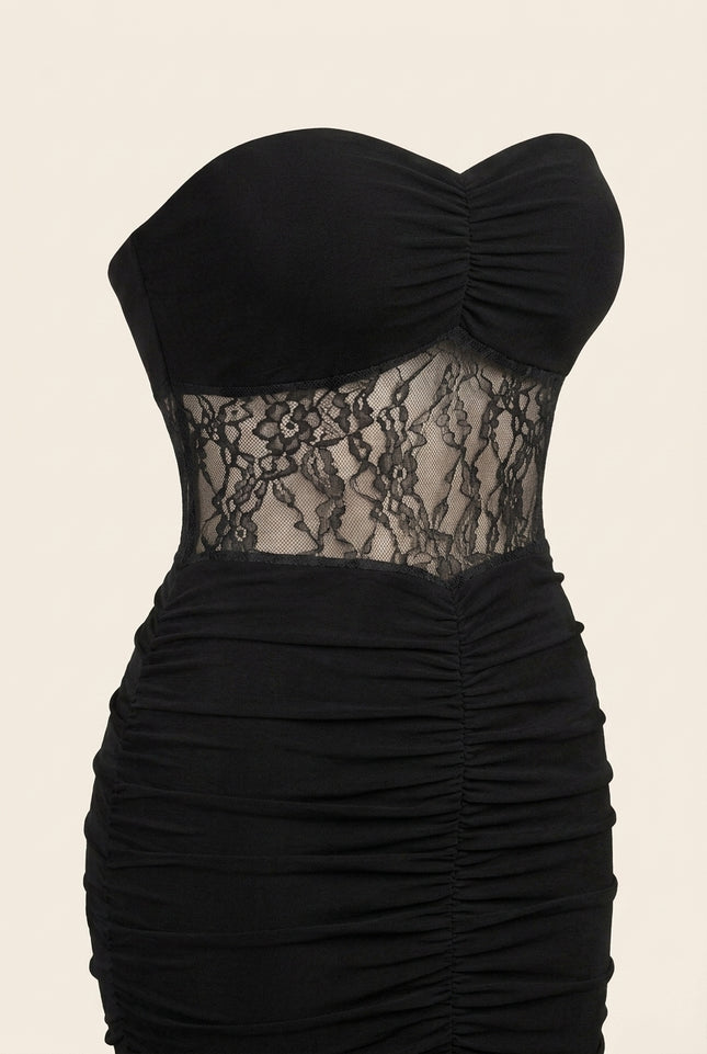 Scrunchy and Lace Dress - Black - Detail