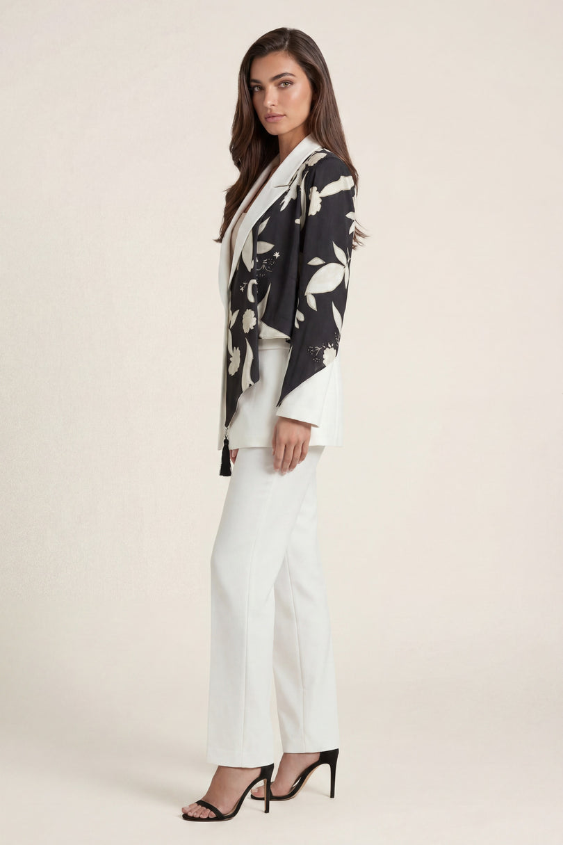 Split Design Blazer - White Black - side view