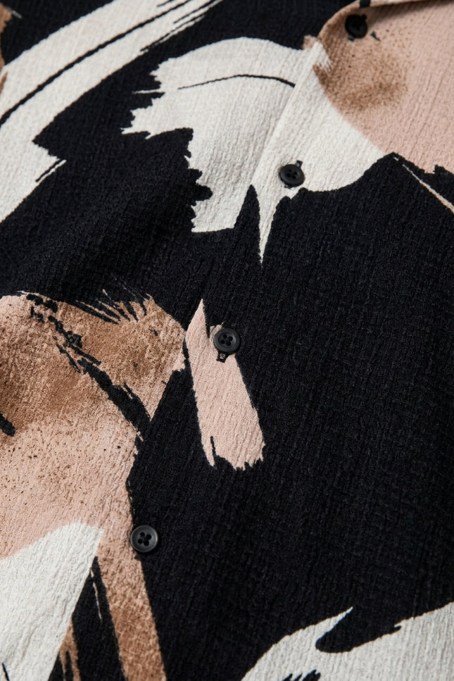 Geometric Short-Sleeve Shirt - Light Brown - Detail