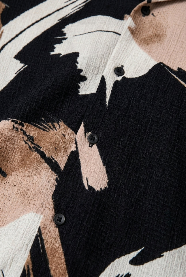 Geometric Short-Sleeve Shirt - Light Brown - Detail