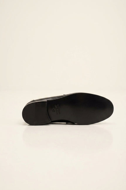 Maverick Leather Loafer - Black - Sole