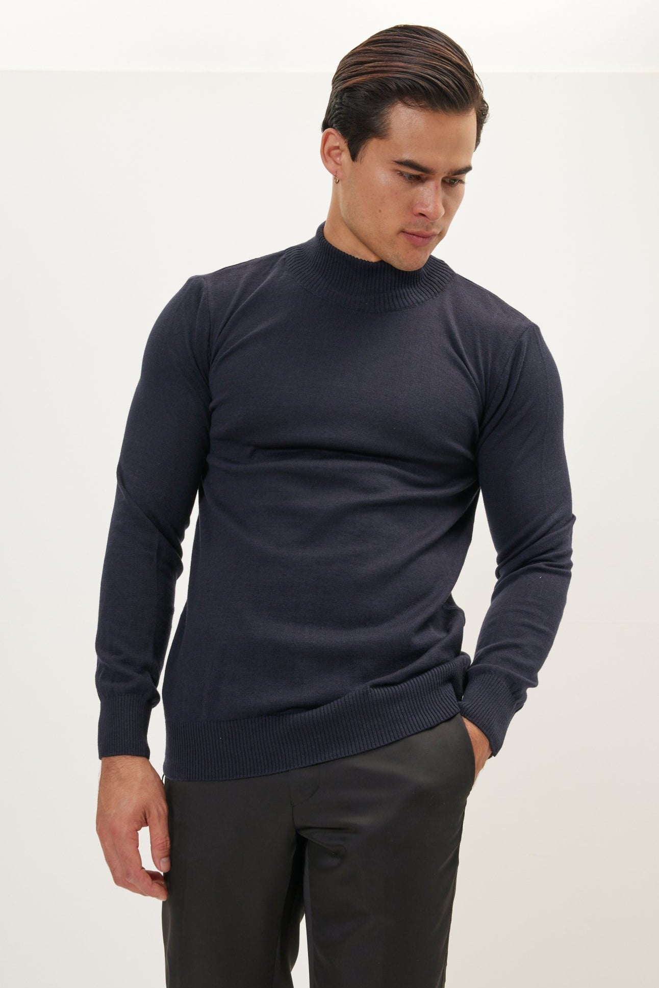 Mock Neck Relaxed Sweater- Navy - Ron Tomson