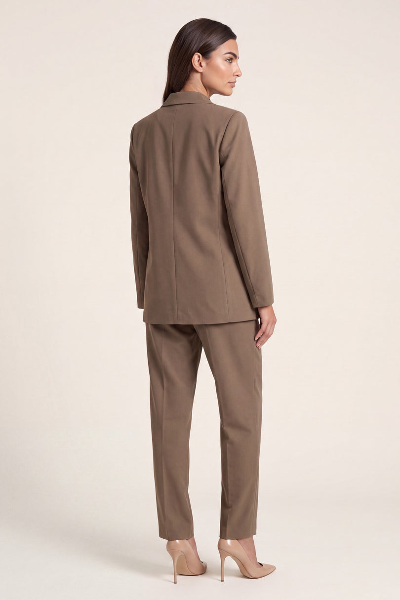 Oversized Single-Breasted Suit - Brown - back view