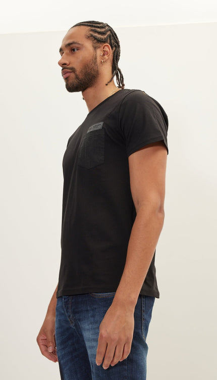 Patch Pocket Fitted T-Shirt - Black - Ron Tomson