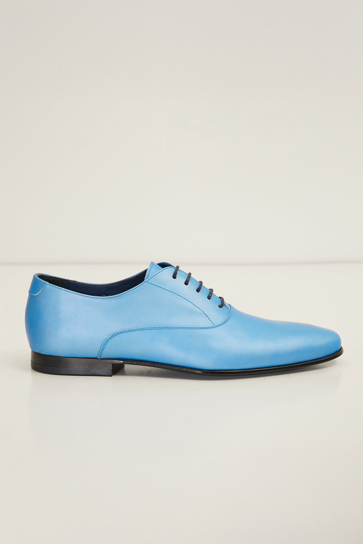 Men's Patent Leather Oxfords - Metallic Sky Blue