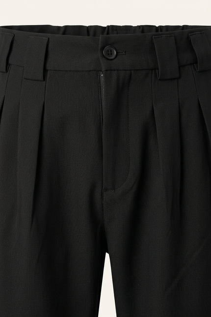 Pleated Relaxed Pants - Black - Detail