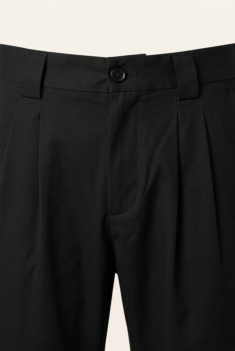 Pleated Trousers - Black - Detail