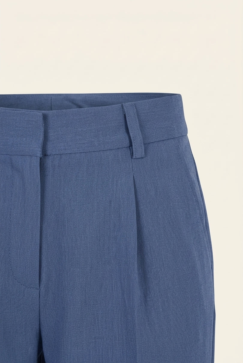 Pleated Trousers - Dark Blue - Detail