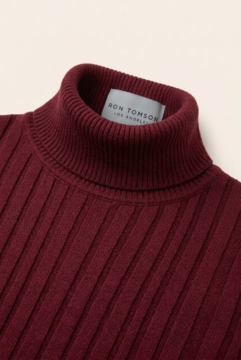 Roll Neck Ribbed Sweater - Burgundy - Detail