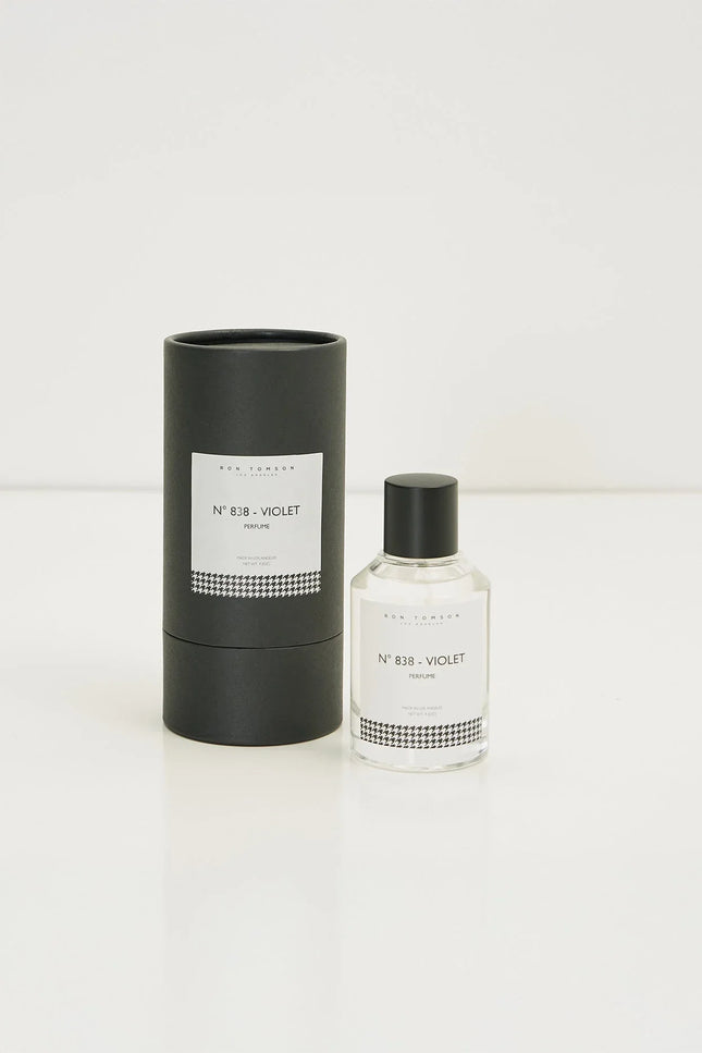 RT No 838 - Violet Perfume - Ron Tomson