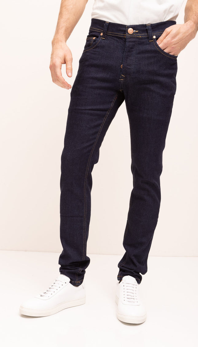 Sleek Tapered Jeans - Dark Blue - Ron Tomson