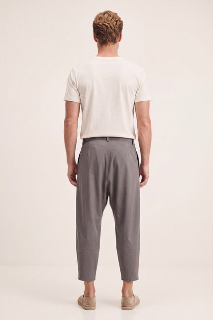 Single-Pleat Harem Casual Pants - Grey