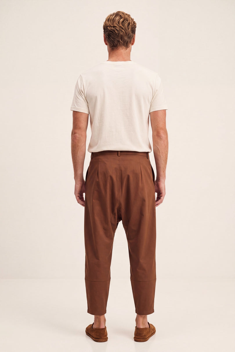 Single-Pleat Harem Casual Pants - Brown