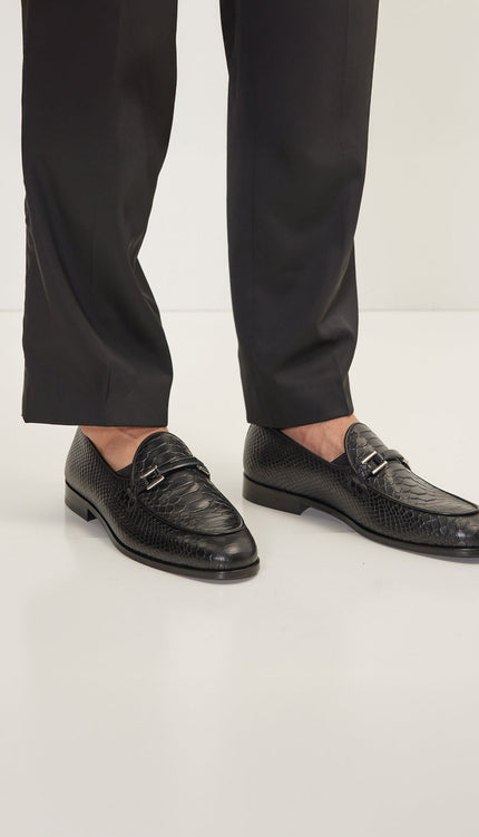 The Croc Classic Leather Loafer - Black - Ron Tomson