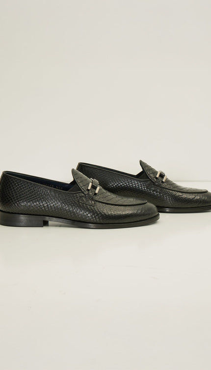 The Croc Classic Leather Loafer - Black - Ron Tomson