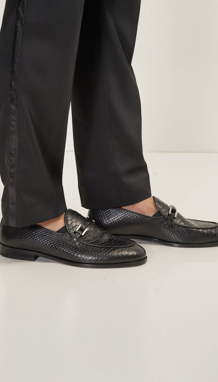 The Croc Classic Leather Loafer - Black - Ron Tomson