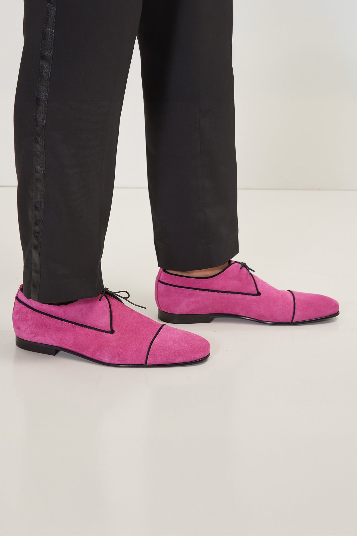 Men's Lambskin Suede Cap Toe Derby - PINK | Ron Tomson PINK / EU 40 US 8.5 Men's Lambskin Suede Cap Toe Derby - PINK | Ron Tomson PINK / EU 40 US 8.5