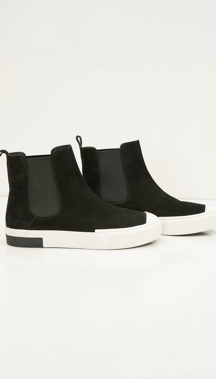 THE KING - Suede Leather and Rubber Sole Chelsea Boots - Black - Ron Tomson