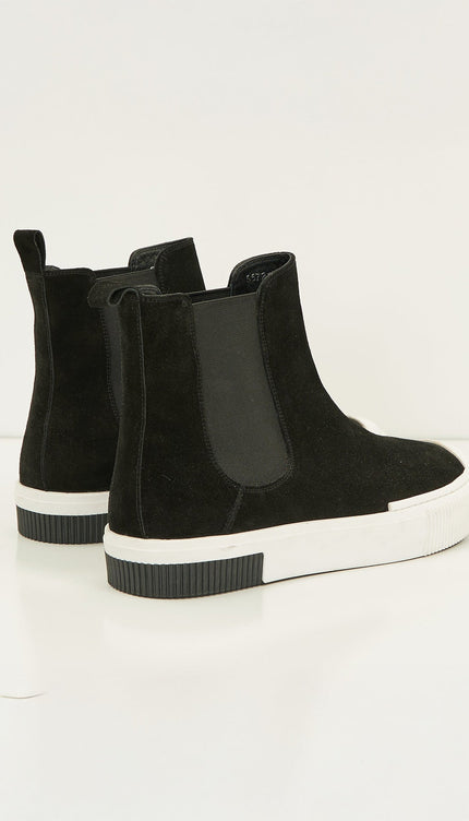 THE KING - Suede Leather and Rubber Sole Chelsea Boots - Black - Ron Tomson