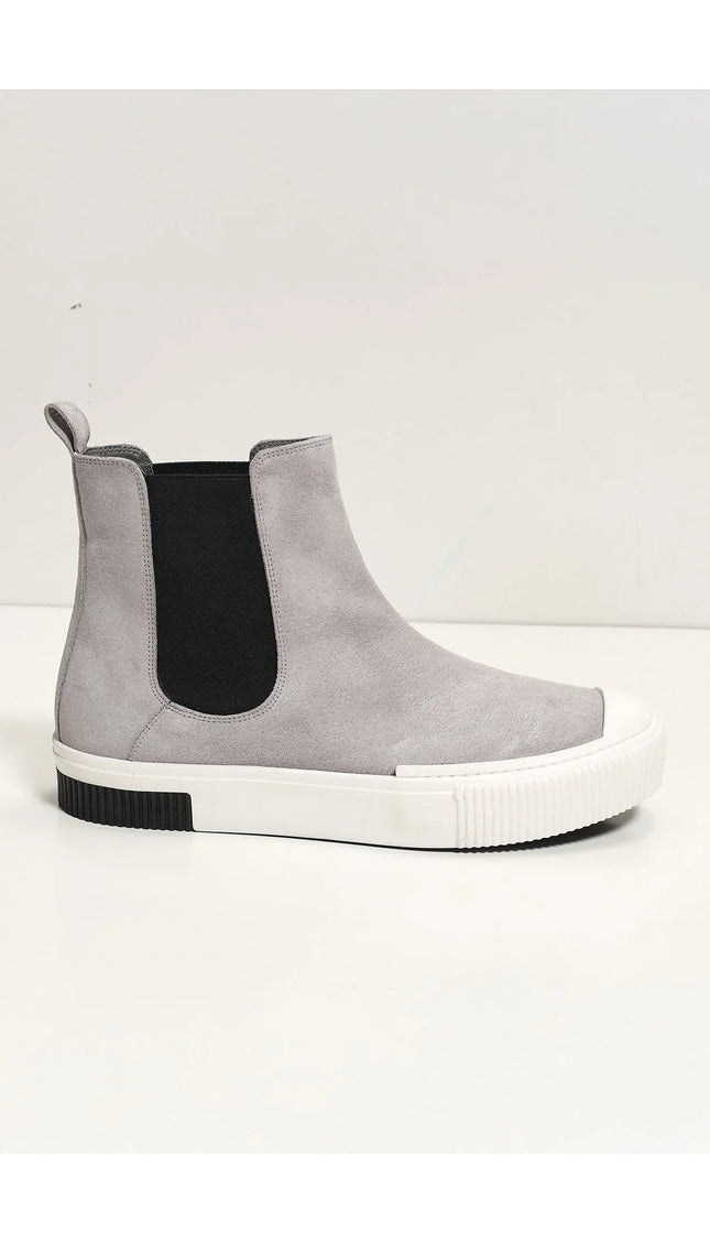 The King Suede Leather and Rubber Sole Chelsea Boots Grey Ron
